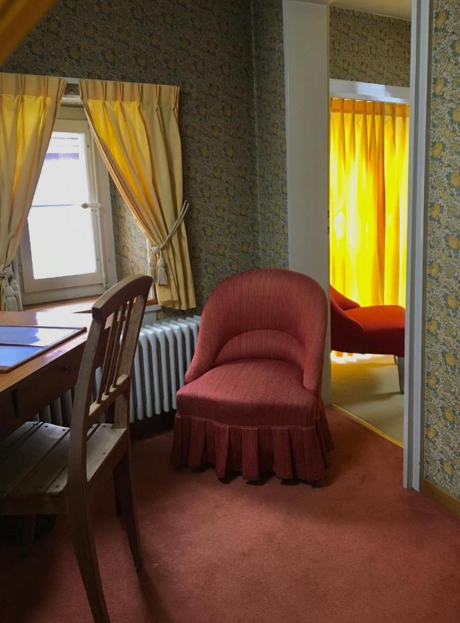 Hotel Les Vieux Toits Neuchatel Luaran gambar