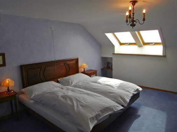 Hotel Les Vieux Toits Neuchatel Luaran gambar